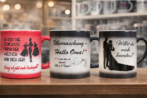 Zaubertasse (Farbwechseltasse) mit Thermo-Effekt, Motiv wird bei heißem Getränk sichtbar
